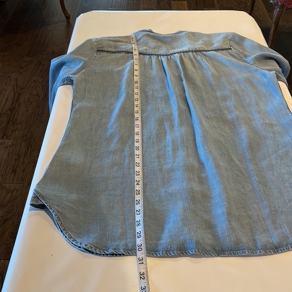 Soft Surroundings Long Sleeve Button Down Denim Tunic Blouse Size L - Picture 11 of 16